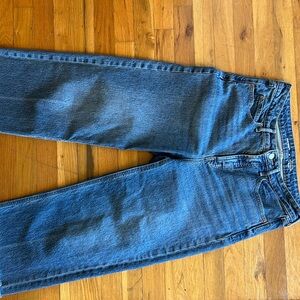 Old Navy Extra High Rise Capis